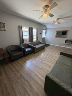 Pet Friendly Walk to Lake Firepit And Grill - 7