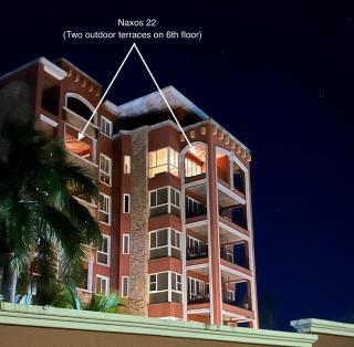 6th Floor Ocean View CondoBeach Steps Away - 2