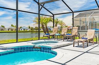 South Facing Private Pool with Lake View & Spa - Quiet Vacation Area - Family Friendly - 9