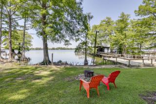 Tons of Fun at 'Camp Flamingo' on Lake Bruin! - 7
