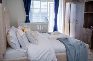 GoldencwAirbnb - 3