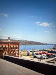 Stillwater Loft Main Street River View in Hot TUB - 9