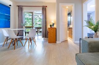 Apartamento a 100 metros da praia de Jurerê - J55 - 4