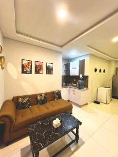 Capital Lagoon One Bed Apartment in B-17 - 7