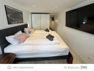 JobelHome Alb Apartment - Bad Urach - 8