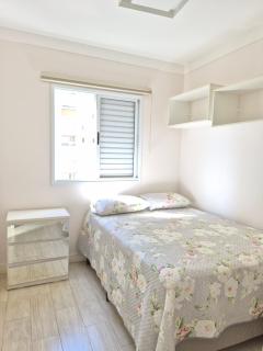 Quarto em apartamento compartilhado - 2