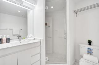 Coastal Condo with Resort Service Pools and Gym 407 - 3