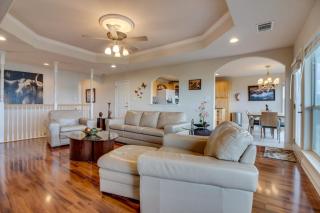 Wonderful Lake-View Home with Game Room & Firepit - 5