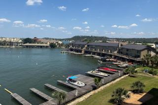 Stunning Lakefront Home on Lake LBJ with Private Balconies - Close to Yacht Club - 0