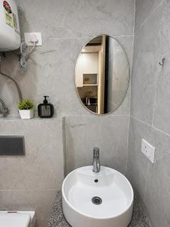 Onyx suite near expo mart couple friendly - 4