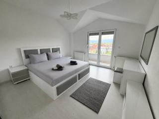 Serenity Apartment - 3