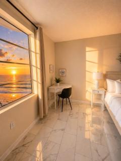 NEW Oceanfront Resort Condo Pool Beach - 4