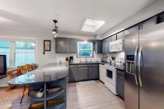 Wonderful Lakefront Home with Yard, Water Views, Central AC, WiFi, Private W/D - 2