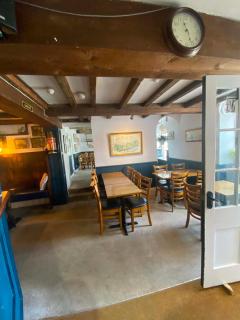 The Top House Inn - 5