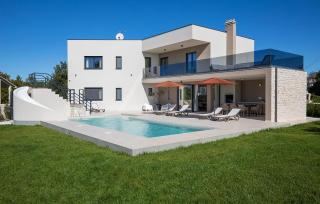 Luxurious Home In Krnica - 2