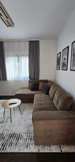 Modern, cozy, central studio with garage - 1