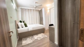 Spacious 3BR Balcony Airport Pickup Beach 5 Min - 8