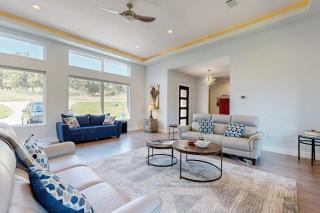 Luxury Hill Country Home in Horseshoe Bay Near Lake LBJ & Golfing with Game Room - 7