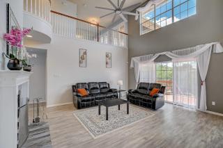 Spacious, Dog-Friendly Home with Two Decks, Views, Grill, W/D & Community Pool - 5