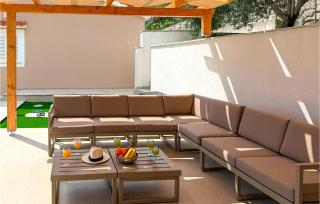 Stunning Home In Solin With Private Swimming Pool, Can Be Inside Or Outside - 2