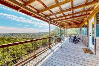 Amazing Hill Country Cabin with Canyon Views, Furnished Deck, Grill, & AC - 3
