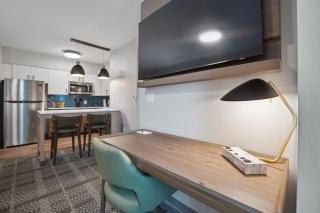 Staybridge Suites Sacramento Woodland by IHG - 7