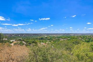 2-Story Home with Covered Patio, Balcony, Fireplace, Streaming, Great Views, W/D - 6