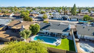 3bd Pool Hot Tub Garage Full Kitchen ASU - 5