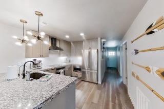 Contemporary, Dog-Friendly Townhouse with Balcony, Pool & Day Docks - 3