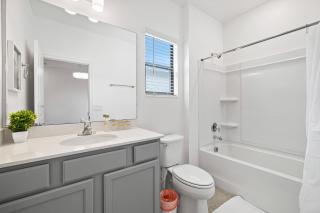 11036 Luxury 11BR Home w Cinema Game Room - 8