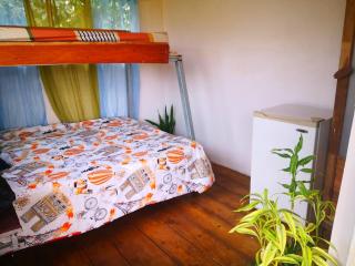 Quiet overnight stay near Peas Blancas - 8