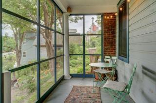 Grove House - Sunny and Stylish in Narrowsburg - 4