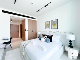 Cozy & Chic upgraded Studio with Balcony Dubai JVC - 3