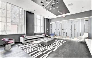 Skyline View 2BD Condo in Downtown Toronto - 2