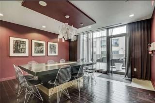 Skyline View 2BD Condo in Downtown Toronto - 5