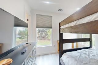 Modern Lago Vista Home with Balcony, Patio, Gas Grill, WIFI, and AC - 1