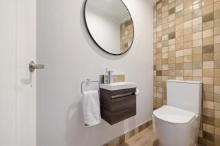 8/7 Anderson Heights - 8