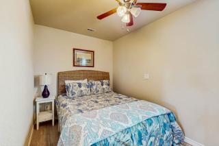 Waterfront House on Lake LBJ with Private Patio & Dock with Full Kitchen, WIFI - Burnet - 1