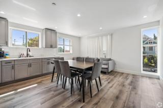 MH 1419 West 35th Street Los Angeles, CA 90018 - 4