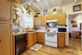 Cozy Dog-Friendly House Near Water with Enclosed Yard, Grill, & Equipped Kitchen - 2