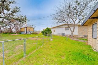 Cozy Dog-Friendly House Near Water with Enclosed Yard, Grill, & Equipped Kitchen - 0