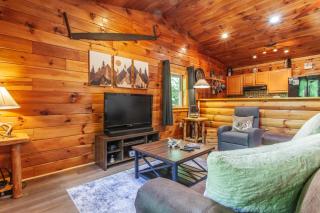 Edge View Chalet - 3
