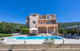 Beautiful Home In Kastel Luksic - 4