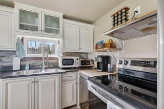 Dog Friendly-Southern Door waterfront retreat - 3
