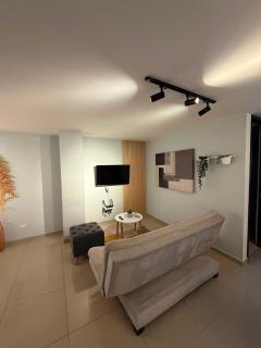 Hermosos Apartamentos con excelente ubicacion - 3
