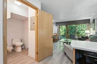 Hilltop Hideaway Unit B-5 by Simple Life Rentals - 3
