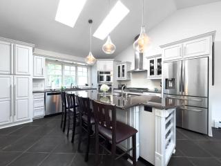 Kings Landing by Simple Life Rentals - 8