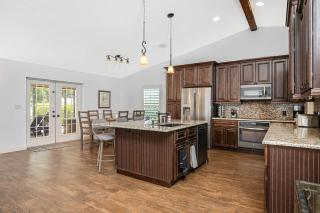 Barefoot Beach Getaway by Simple Life Rentals - 4