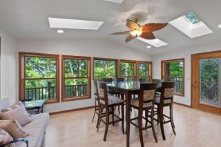 Bayview Bliss Bungalow by Simple Life Rentals - 1