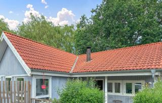 2 Bedroom Awesome Home In Store Fuglede - 1
